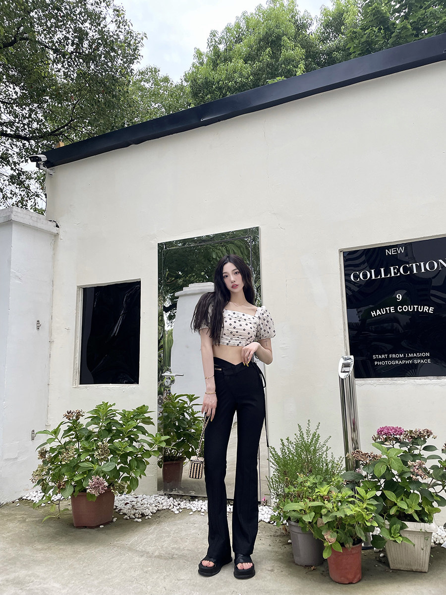 (La lune Du Ciel) LLDC 7, No 17, 0: 00, new straight, micro-lapped casual suit pants