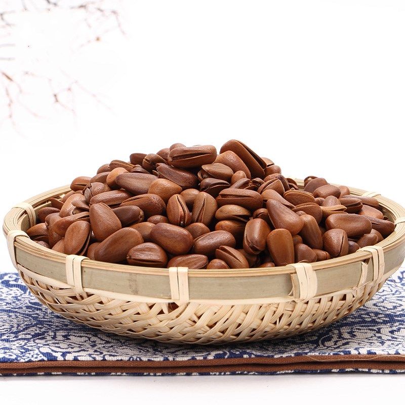 New goods northeast special production wild open red pine large particle original 2 cans