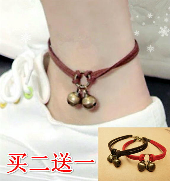 Phiên bản tiếng Nhật và Hàn Quốc của chuỗi chân nam thời trang người yêu chuông trang sức dây đỏ nữ mô hình chuông vòng chân gói quà tặng sinh viên vòng chân lắc chân nữ bạch kim