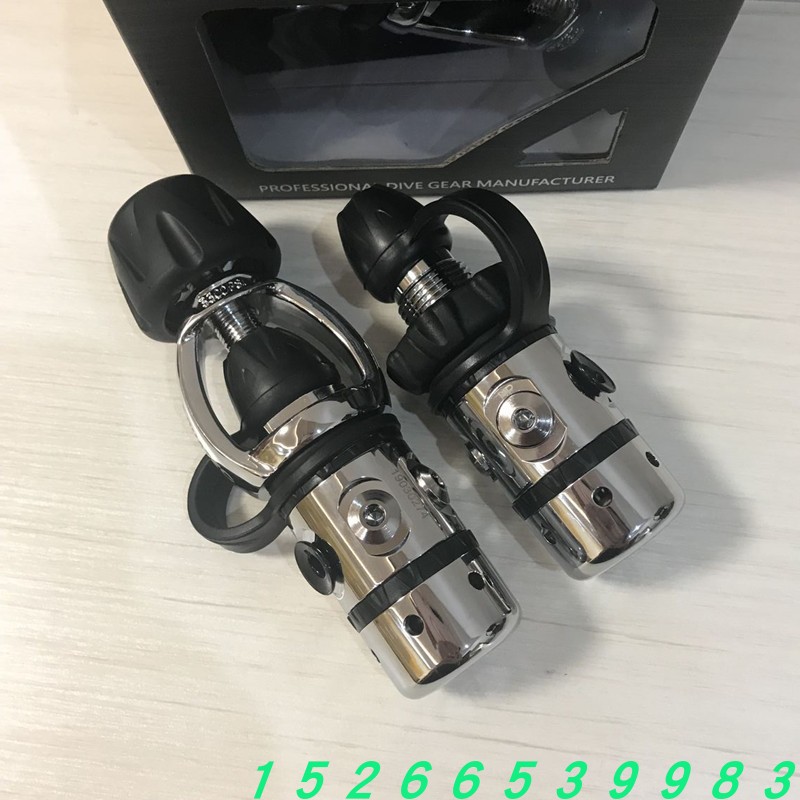 Imported AQUATEC piston-type first-class head YOKE submersible reducing valve DIN One high-pressure four low pressure holes