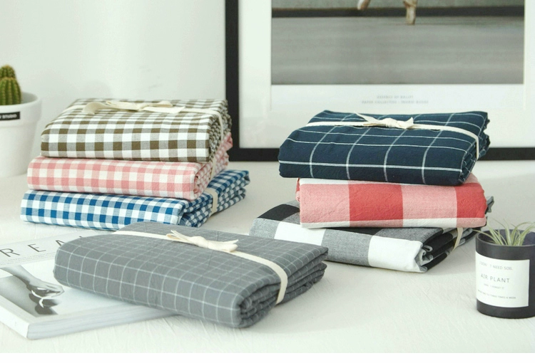 Bông kẻ sọc đơn mảnh Ký túc xá sinh viên đơn đôi 1,5 m 1,8m giường bông giặt chăn đơn nữ ga nệm 1m8