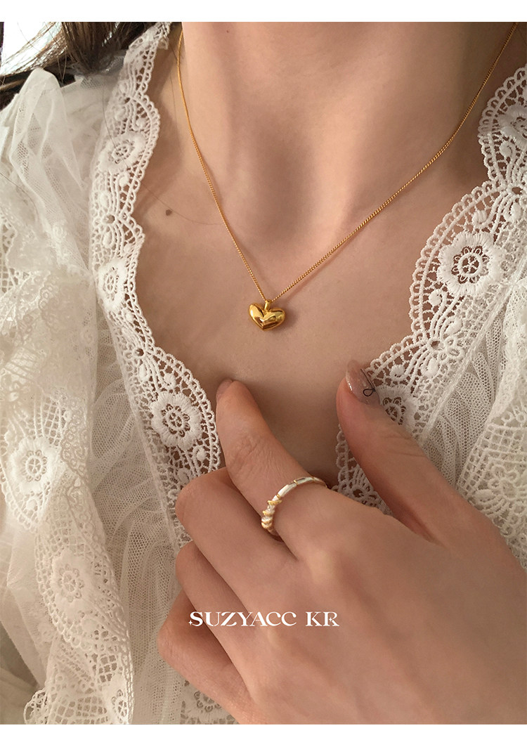 Серебряное ожерелье suzyacc kr简约小众纯银爱心吊坠百搭高级感锁骨链
