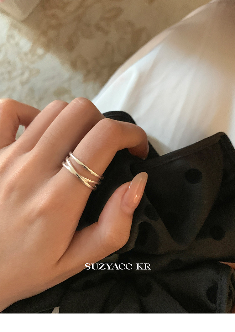 银饰戒指 suzyacc kr韩国简约小众设计感纯银交叉戒指时尚个性食指戒可调节