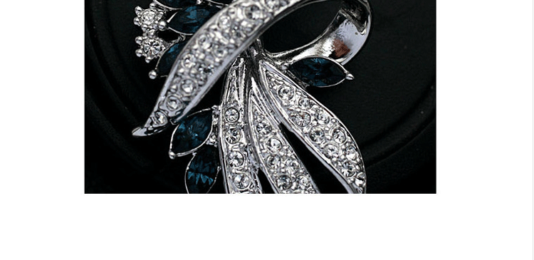 Broche femme en cristal autrichien - Ref 1178504 Image 17