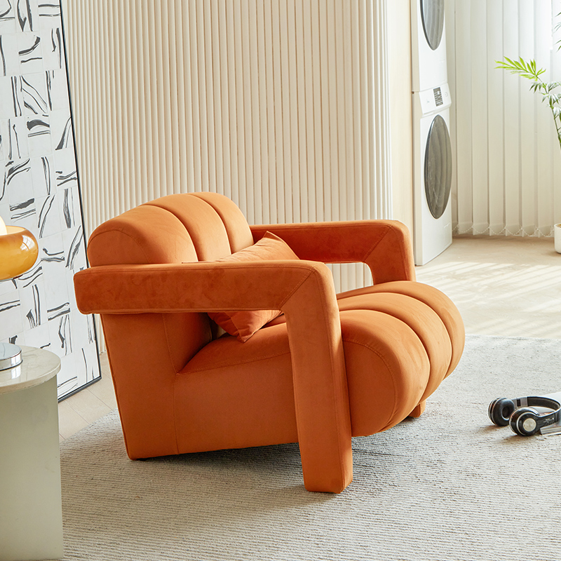 MUYIXUAN Lysander Armchair in Orange