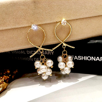 2022 New Pearl Streaming Su Earrings Woman Korean personality Long Ear Nail Superior Tide Ears Falling Ear Ornament Female