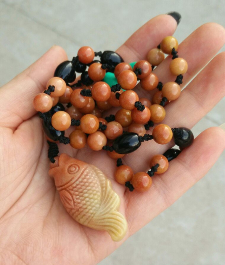 Ning Qiang Coral Jade Fossil Fine Print Hand Fingerprint Boutique Long Necklace Wool necklace with fish total of 60 L year after year