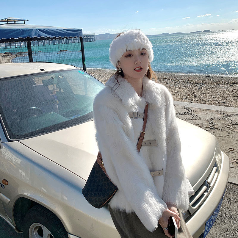 2021 Winter new fox fur straw jacket woman short in canine fur integrated lamb fur coat