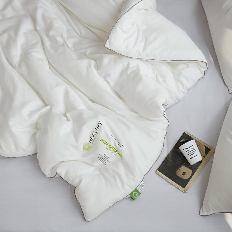 High-end bacteriostatic anti-mite spring autumn quilted by winter quilt jacquard tribute satin full cotton warm thickened quilt with core infant summer quilt