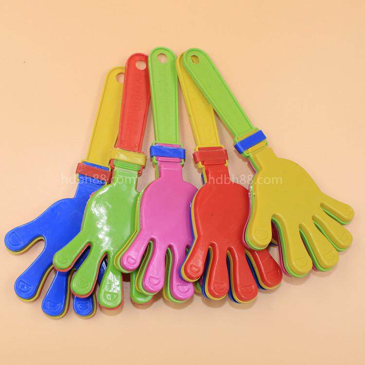 19CM small hand clap hand clap palm palm plastic palm to watch the ball helper props a yuan store