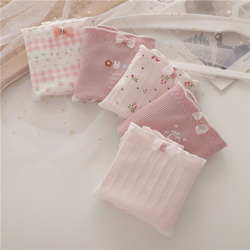 Red Beans 5 Pieces Of Chopped Flowers Pure Cotton Briefs Women Mid Waist Large Size Day Ensemble Sweet Meme Agaric Side Lovely Girl Student Triangle