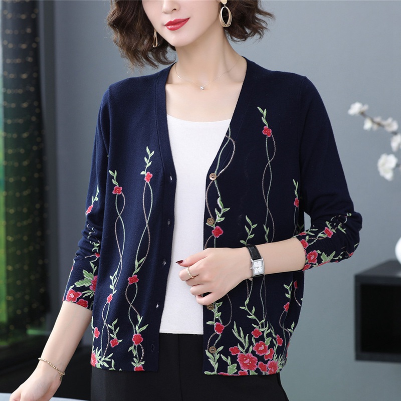 Từ Ordos cashmere áo len nữ in cardigan mẹ ngắn mặc lớn mã áo len lỏng áo khoác mùa thu / mùa đông