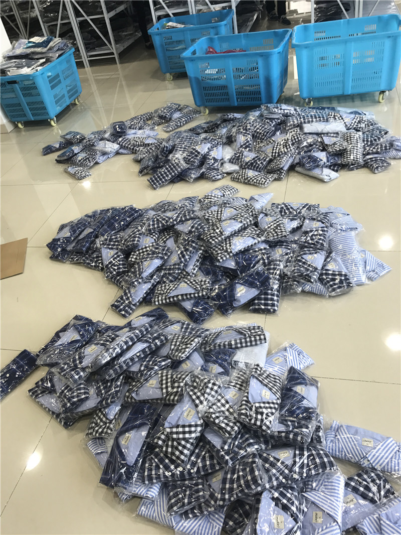 Công ty XX hàng! Đừng bỏ lỡ nó! Mùa thu mới nam kinh doanh giản dị cotton áo sơ mi kẻ sọc dài tay áo sơ mi trắng tay ngắn