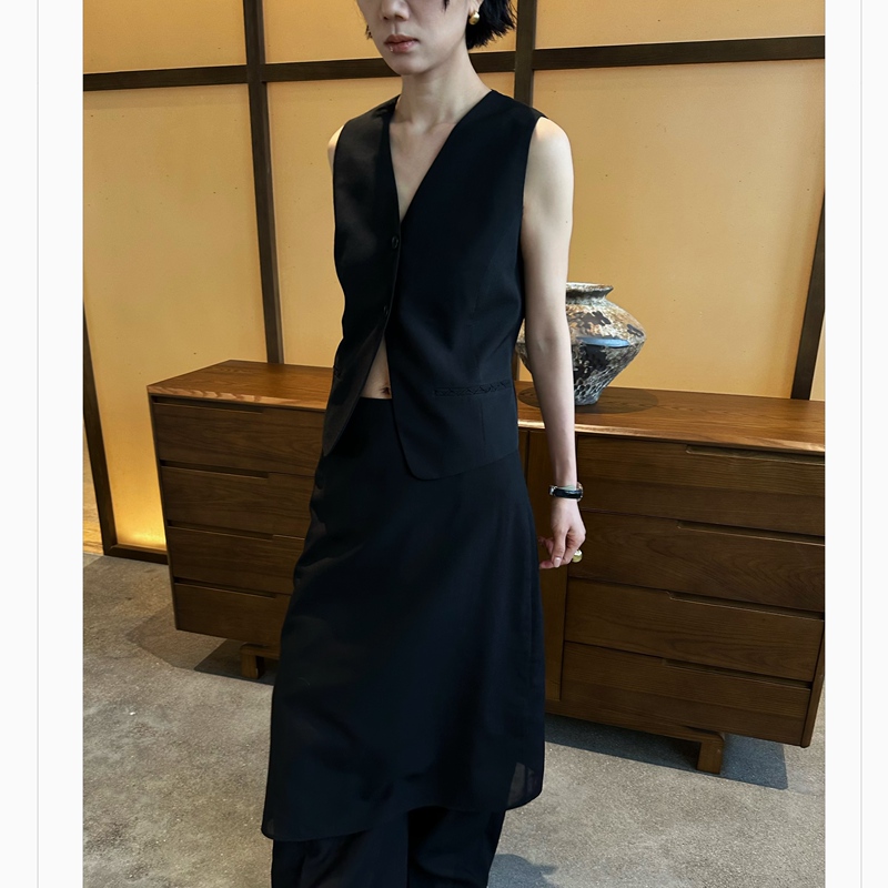 Shanji【Financial Aesthetics】Stylish Suit Vest Golden Ratio Fine Wool Thin Suit Vest Top Summer