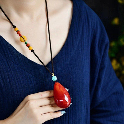Honey wax drop pendant sweater necklace with long version of male and female with natural amber old yellow honey blood per necklace pendant