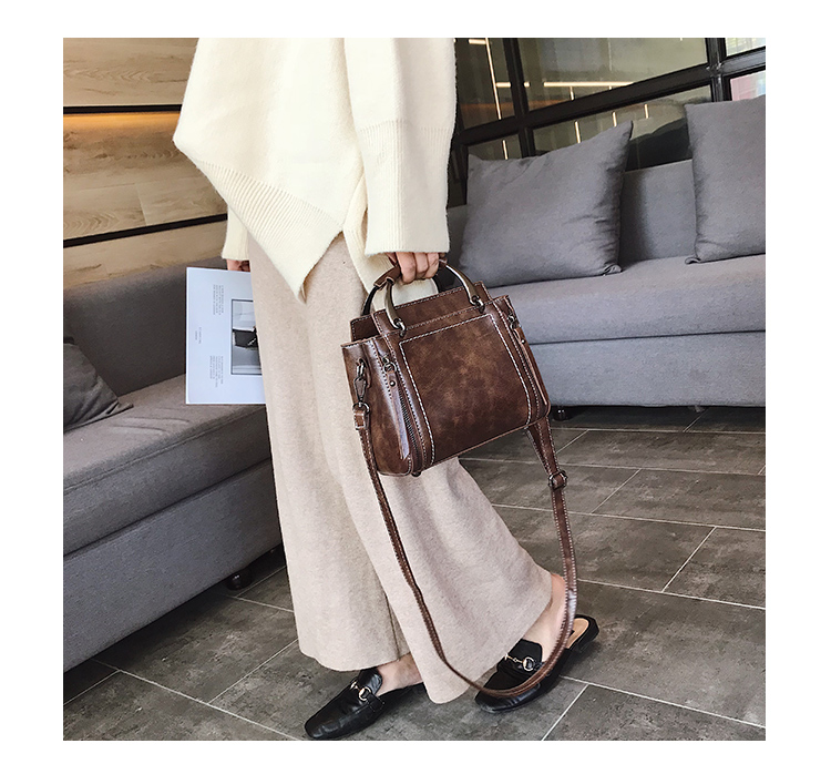 Túi xách retro xô nữ 2019 mới sóng thời trang hoang dã Túi Messenger phong cách Hồng Kông sang trọng túi nhỏ mới - Túi xách nữ túi xách juno