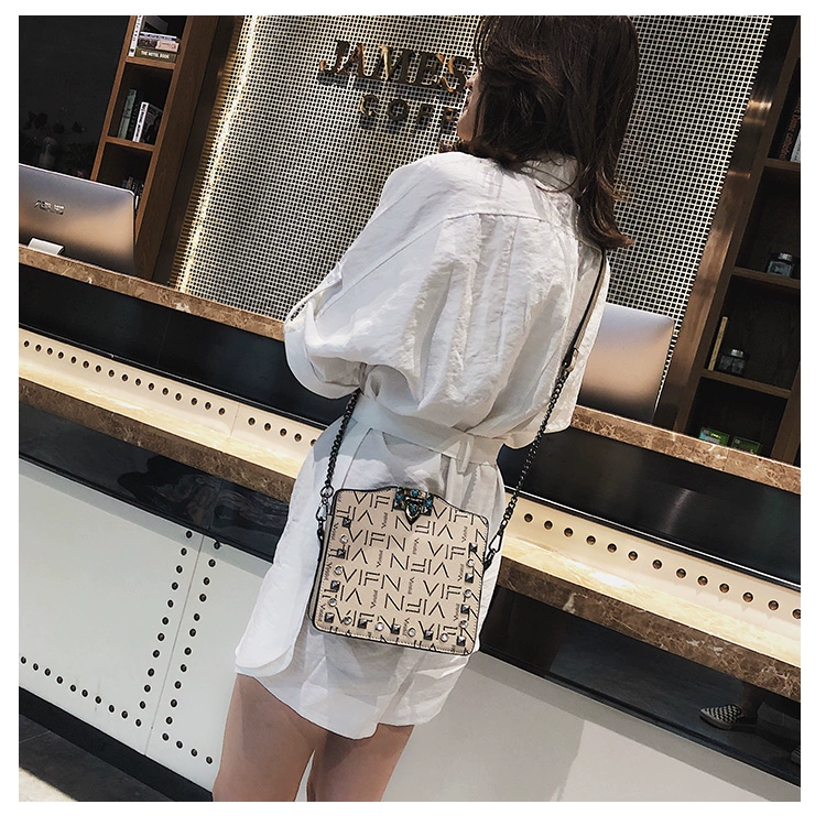 Ins siêu lửa crossbody nữ 2019 mới thủy triều cao cấp túi đeo vai nước ngoài phiên bản Hàn Quốc của chuỗi túi nhỏ hoang dã - Túi xách nữ