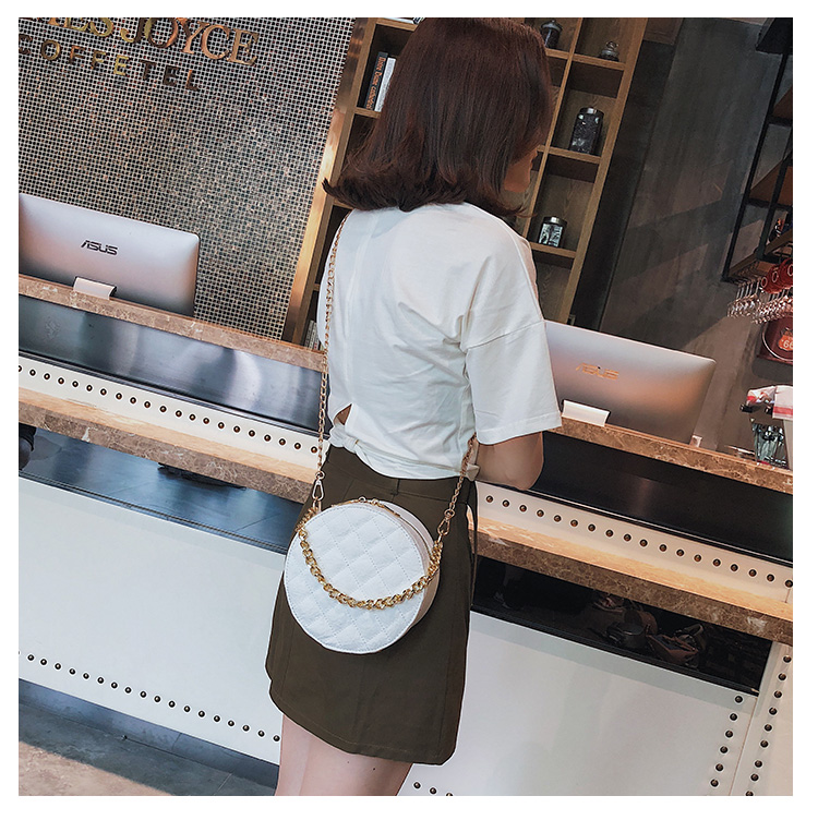 Túi tròn nhỏ siêu lửa một vai Messenger túi nữ 2019 mới sóng Hàn phiên bản của cô gái hoang dã chuỗi nhỏ túi nhỏ - Túi xách nữ túi du lịch nữ