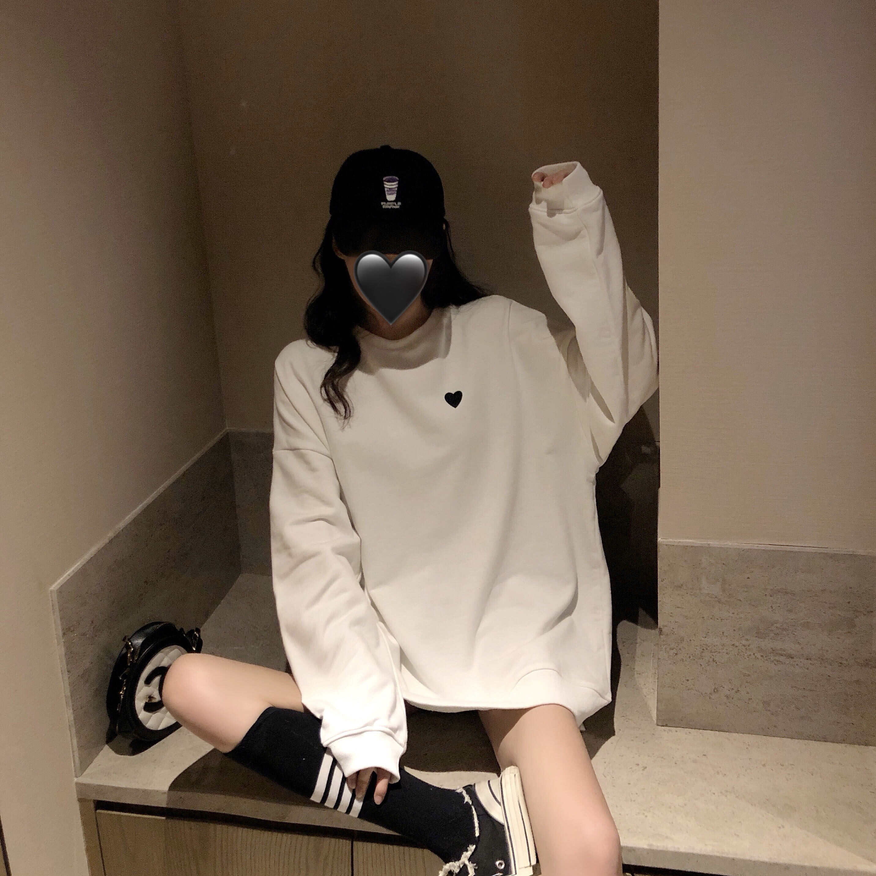 White Sweatshirt Lady Loose Korean version 2022 New Lazy Wind in Long Beat Undershirt Autumn Blouses Women's Stide-Taobao