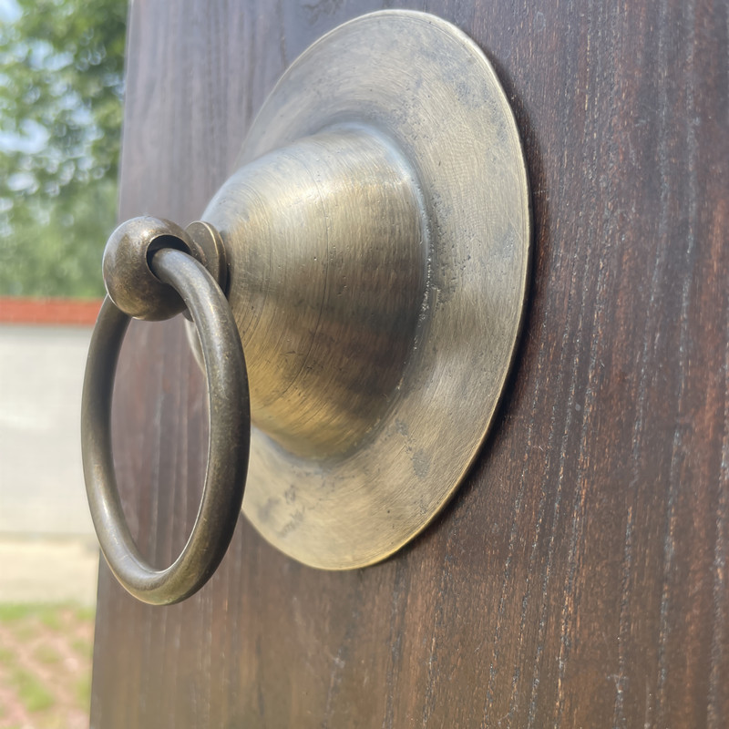 Chinese bronze simple door ring open door buckle thickening brass pure copper lock door copper fittings single hole door cymbal handle