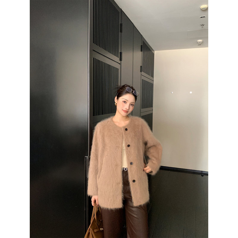 Aau Store Charatu Island High-End Cashmere Coat for Women, Silk Wool Fleece Coat Aau Store Charatu Island High-End Cashmere Coat for Women, Silk Wool Fleece Coat