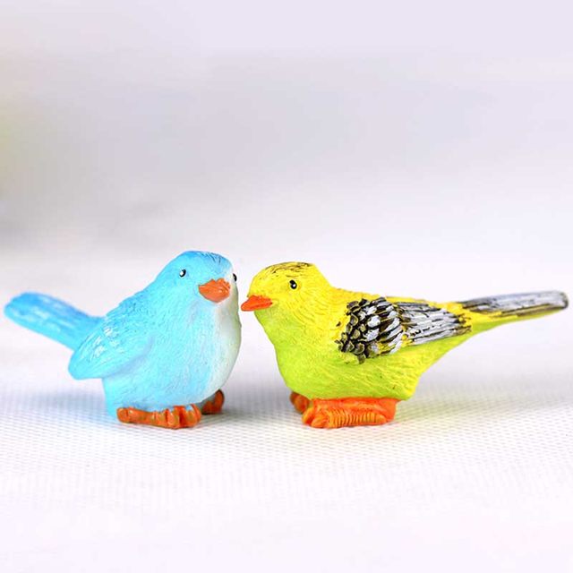 Micro-landscape furnishings, resin colored bird furnishings, creative handmade animal succulent plant decorations, home furnishings