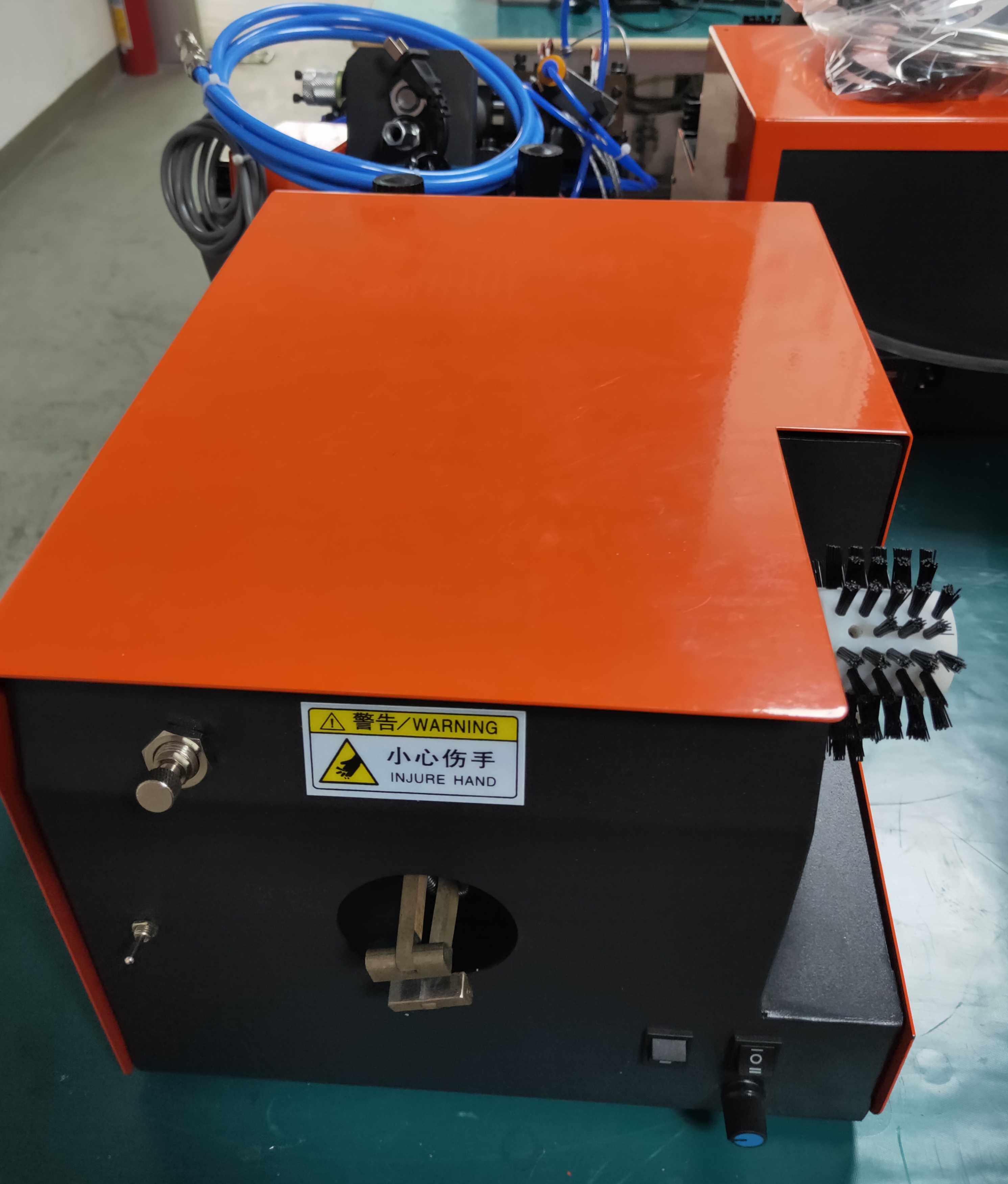 Multifunctional shielded braided ground wire pneumatic automatic clip telescopic brush wire twisted wire twisted wire twisted wire twisted wire twisted wire machine