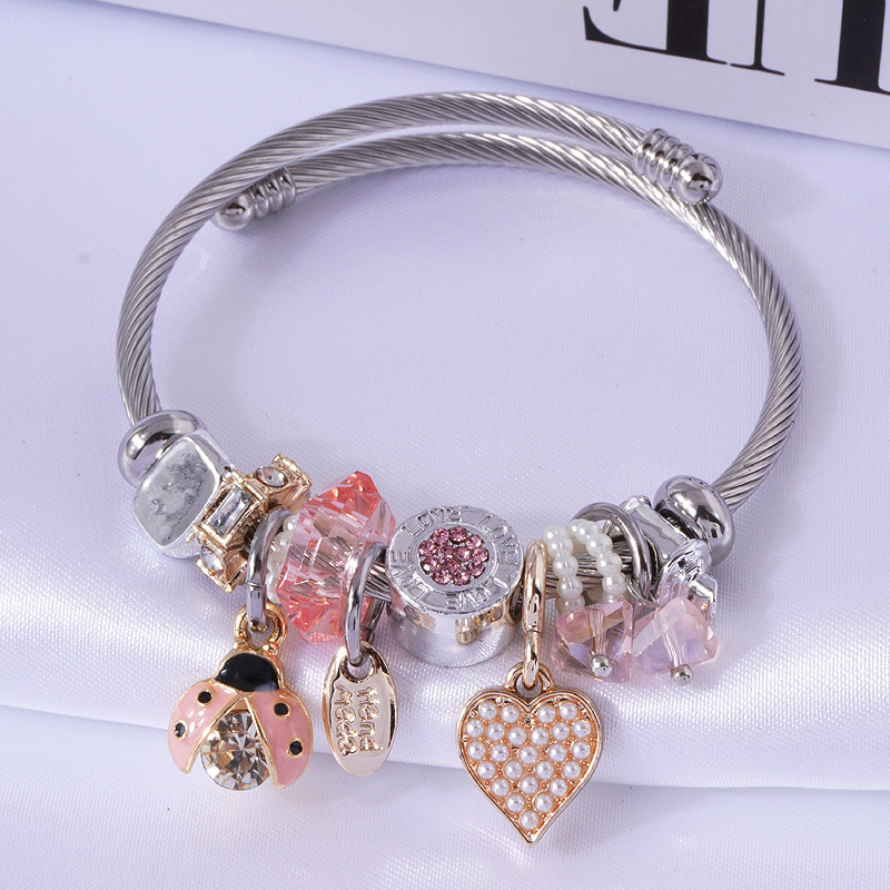 Korean Style Bracelet for Women, Fashionable and Versatile DIY Heart Pearl Creative Titanium Steel Adjustable Size Crystal Bracelet Korean Style Bracelet for Women, Fashionable and Versatile DIY Heart Pearl Creative Titanium Steel Adjustable Size Crystal Bracelet