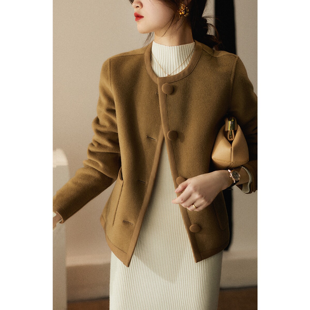 RAGR Elegant clean cut silhouette Bound vintage buckle Pure wool reversible coat