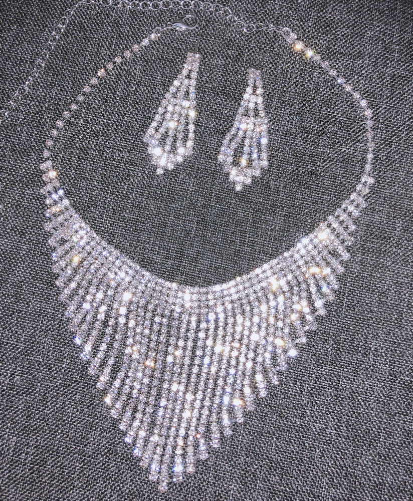 Shine Bridal Necklace Earrings Necklace with luxury name Goddess Main Podcast Flash Drilling Dinner Water Drill Necklace Gown Accessories