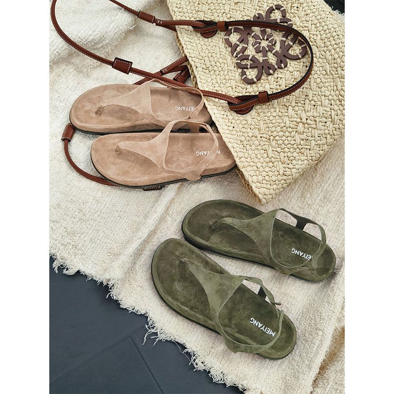 Meiyang【In Stock】Midsummer Sandals Roaming the Holidays~ Slip-On Thong Flat Slippers - Friday Meiyang【In Stock】Midsummer Sandals Roaming the Holidays~ Slip-On Thong Flat Slippers - Friday