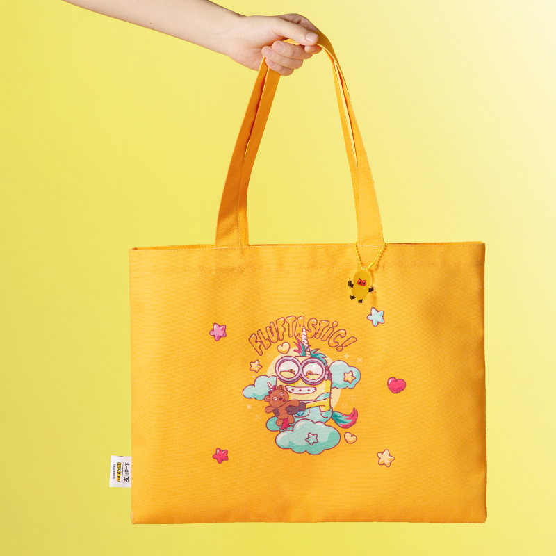 Minions Big-Eyed Cute Series|Alipay Tap to Pay|Ip Collaboration Edition Canvas Bag Yellow (Horizontal Version) Minions Big-Eyed Cute Series|Alipay Tap to Pay|Ip Collaboration Edition Canvas Bag Yellow (Horizontal Version)