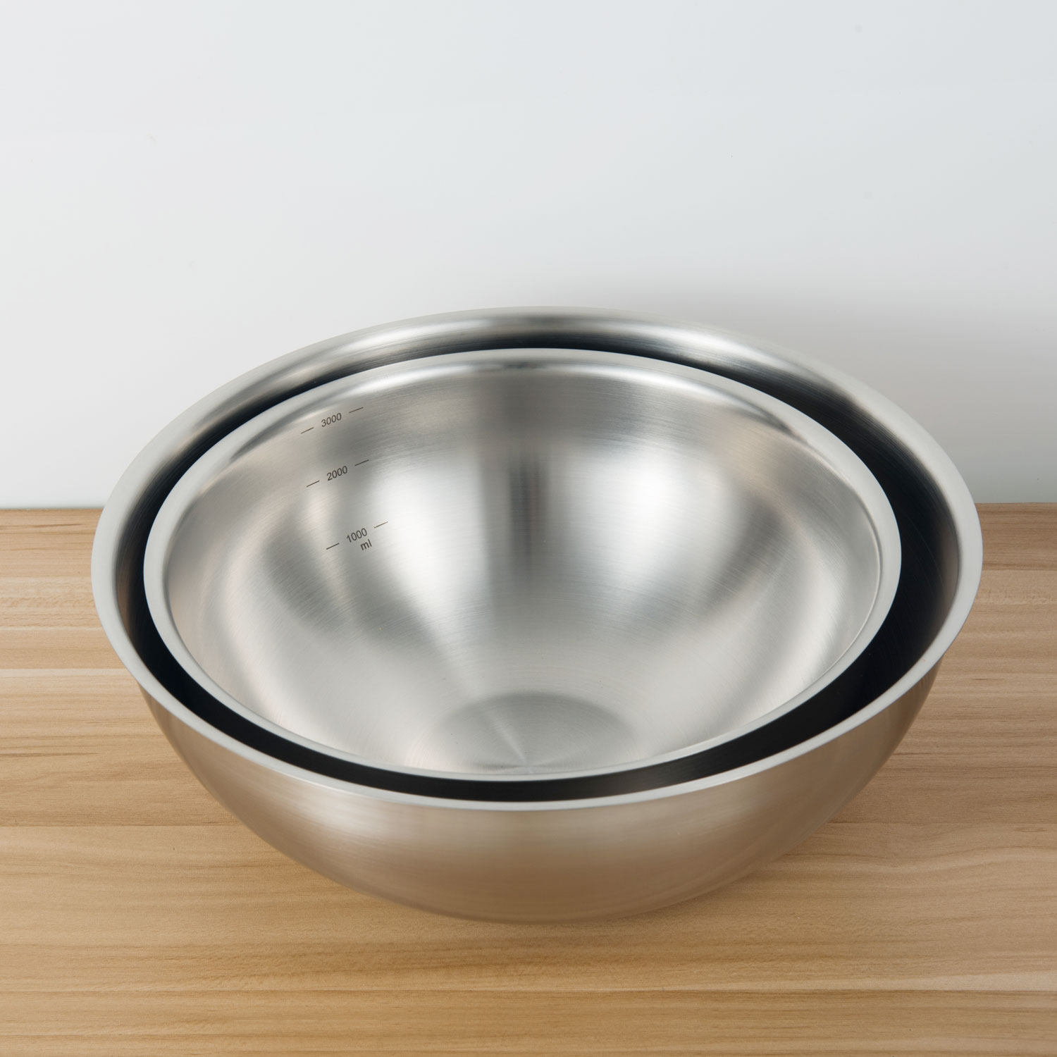 Export single 18 10 stainless steel mixing basin Vegetable washing basin Baking egg beating basin and flour basin 2428cm light