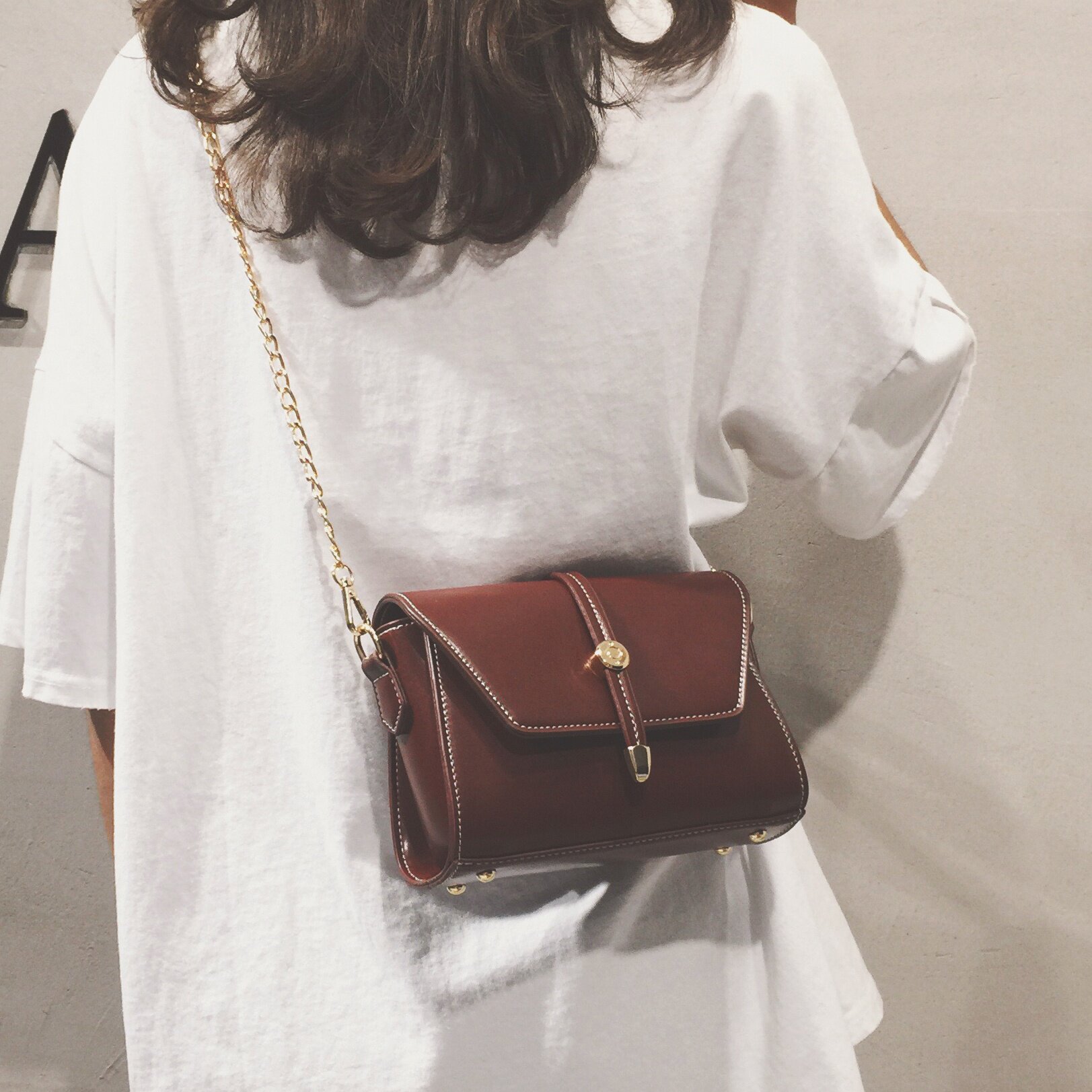 Hong Kong boomer bag 2021 new Korean genuine leather single shoulder small bag 100 hitch chain inclined satchel bag soft leather