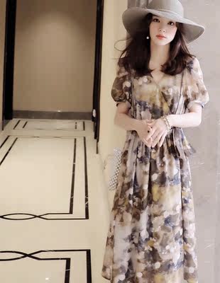 Cross-v-neck ink-wash printed dress, French small bubble sleeve A-line dress, tea break dress for women in summer