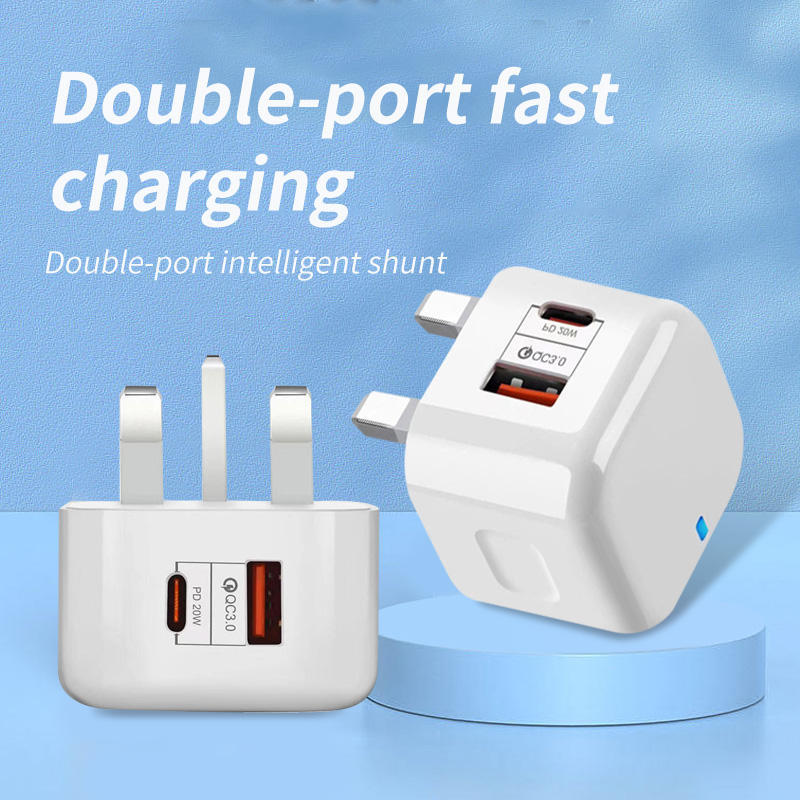 Uk Charger Travel Adapter Usba+C Typec Fast Charging Head Mobile Phone Smart Socket Suitable for Usbc Pd Flash Charging 20Wqc18W Apple 171614Iphone15 Android Three-Pin
