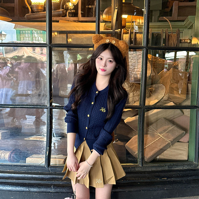 Universal Studios Disney Outfit Korean Chic Uniform Knitted Cardigan with Skirt Two-Piece Set for Women Summer