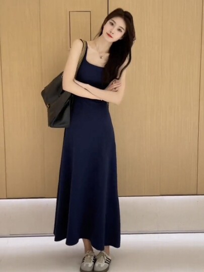 2025 new spring and autumn French style high-end temperament vest long skirt waist slimming sleeveless suspender dress for women