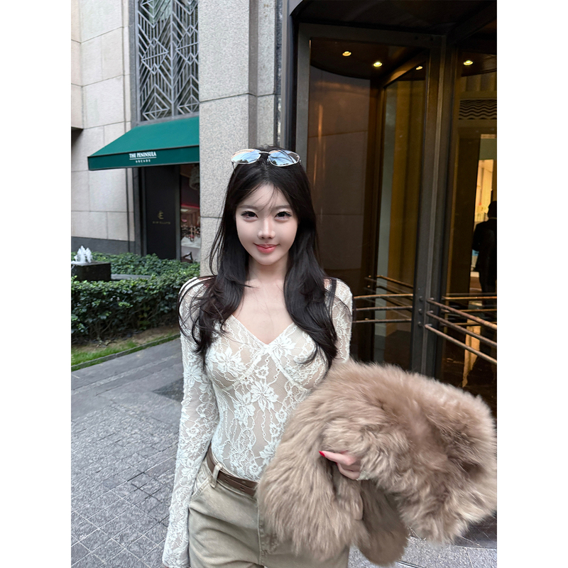 Laareetoo Pure Desire Sexy Jacquard Lace Top Women's Spring Bodysuit White Mesh Inner Layer Base Shirt