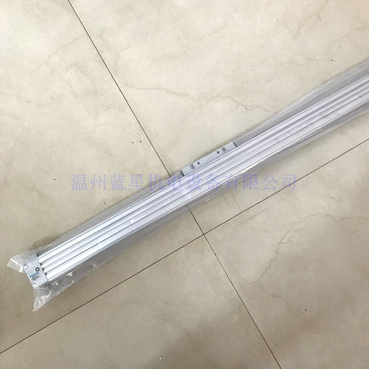 FESTO DGC K 32 1100 PPV A GK DGC K 40 1000 PPV A GK festo-dgc-k-32-1100-ppv-a-gk-dgc-k-40-1000-ppv-a-gk