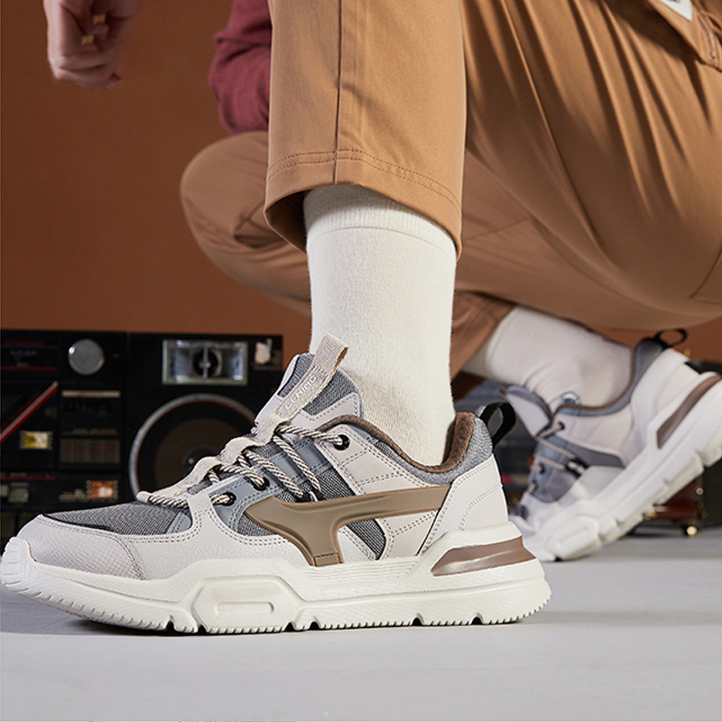 Li Ning Mark casual shoes men's and women's daddy shoes Rijin Doujin ultra-light breathable sports shoes board shoes AGCQ039