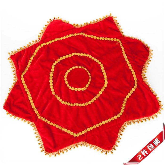 Two dance handkerchiefs Seedlings Song Handkerchief Anise Towels Big Horn thickened with circle Two people turn red handkerchief 
