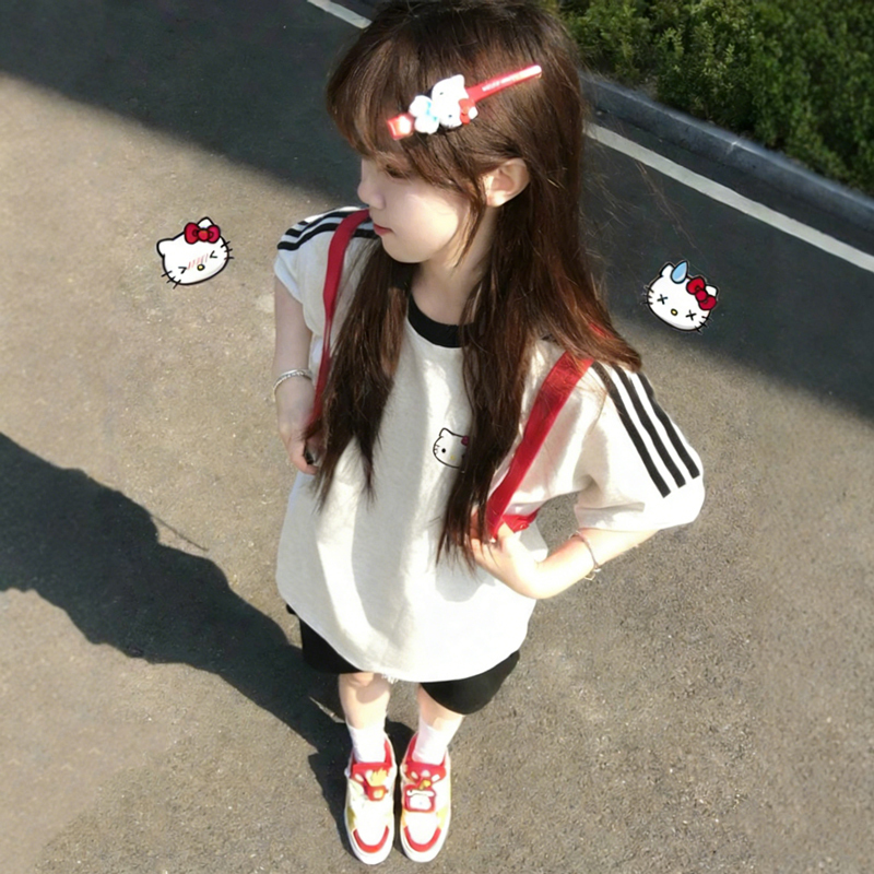 Unique and Beautiful Gray Three-Stripe Short-Sleeve T-Shirt for Women, Summer 2026 New Style, Loose Student Top