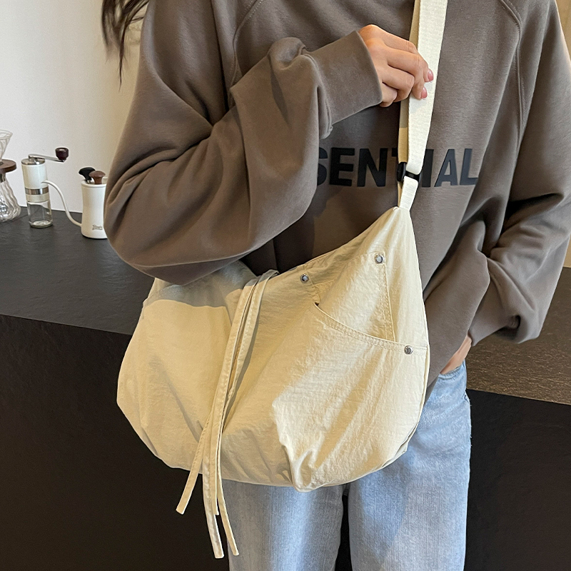 Crossbody Dumpling Bag for Women 2026 New Trendy Summer Casual Shoulder Bag Large Capacity Class and Commuting Bag Crossbody Dumpling Bag for Women 2026 New Trendy Summer Casual Shoulder Bag Large Capacity Class and Commuting Bag
