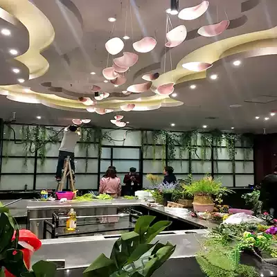 Wedding transparent large wedding window crystal lotus leaf ceiling Sky hanging decoration beauty salon glass decorative petals