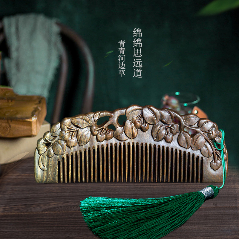 Green Sandalwood Comb Women's Combed Women's Special Long Hair Lettering Send Girlfriend Comb Wood Combi Sandalwood Clean Individual