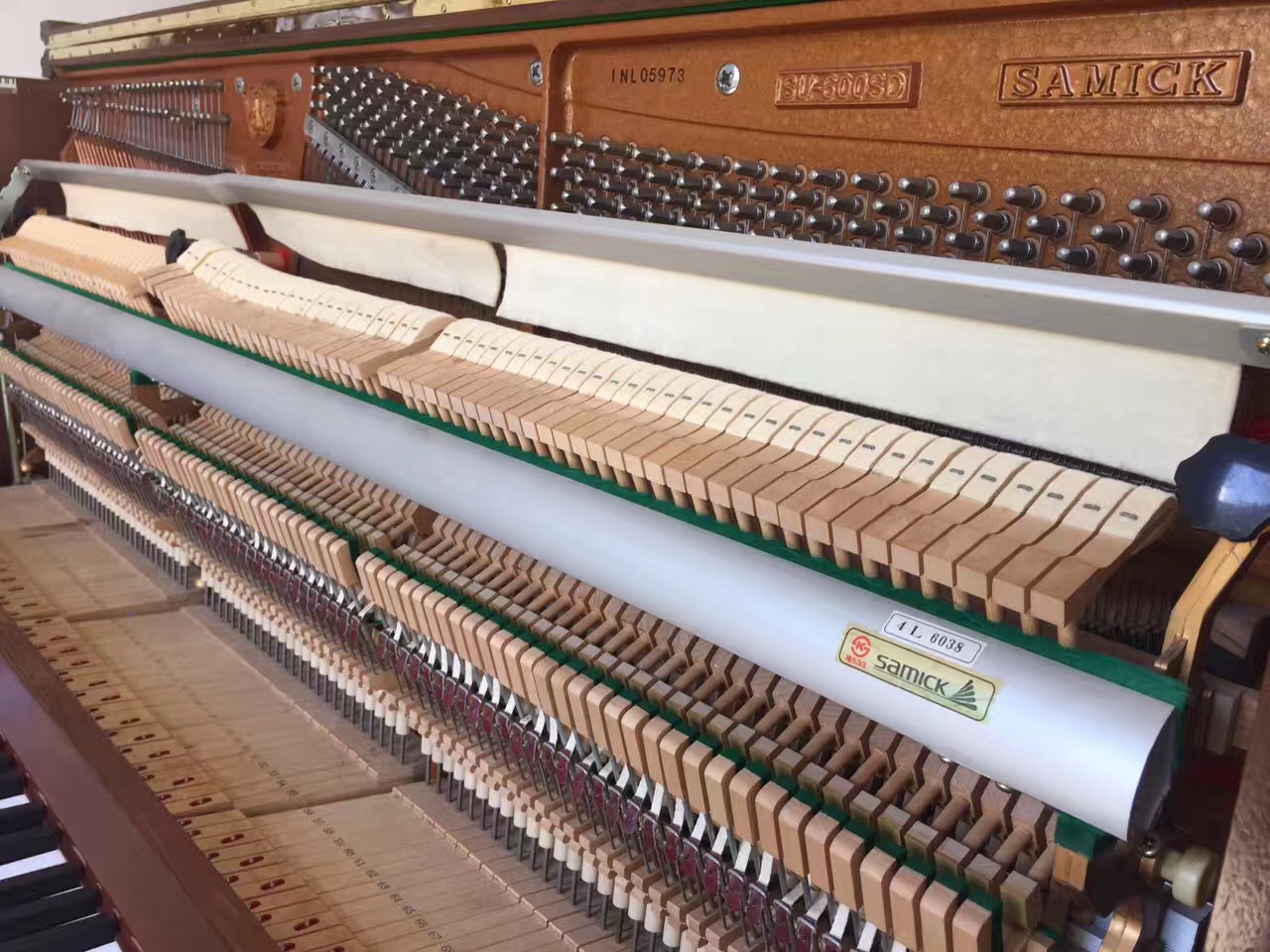 Đàn piano nhập khẩu Thâm Quyến Sanyi SAMICK SU-600SD đàn piano thực hành cao cấp giá đàn piano điện