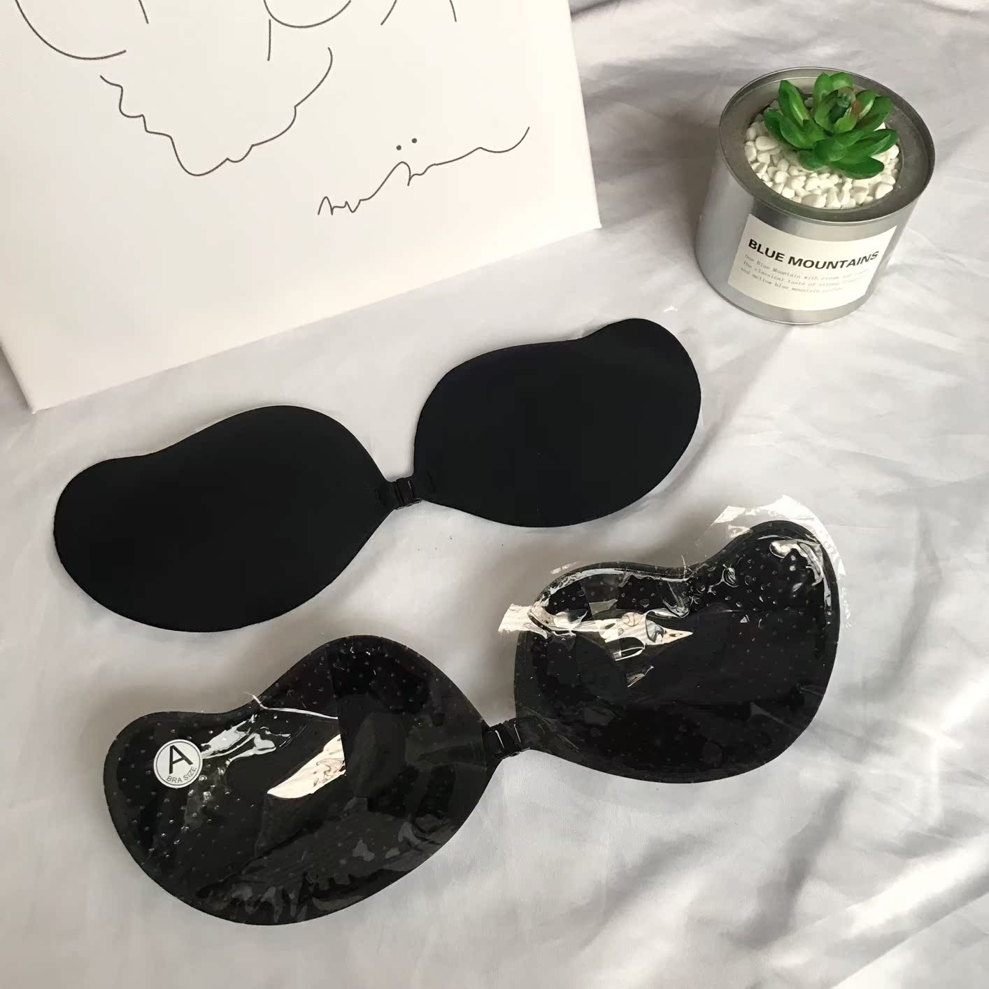 Đồ lót cưới quây mỏng phần ngực dính ngực nhỏ tụ tập chống trượt trên núm vú dán silicon vô hình áo ngực nữ - Nắp núm vú miếng dán vú