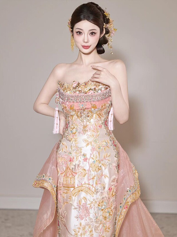 New Chinese-Style Engagement Dress 2025 New Model Pink Heavy Embroidery Toast Dress Niche Light Luxury Banquet Evening Gown with Long Train