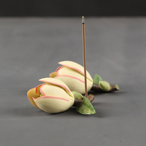 Jingdezhen handmade ceramic smiling flower fragrance insert plate fragrant seat Flower Road accessories hand pinch tea pet decoration tea needle shelf